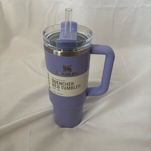 NEW Stanley Purple Quencher H2.0 Tumbler